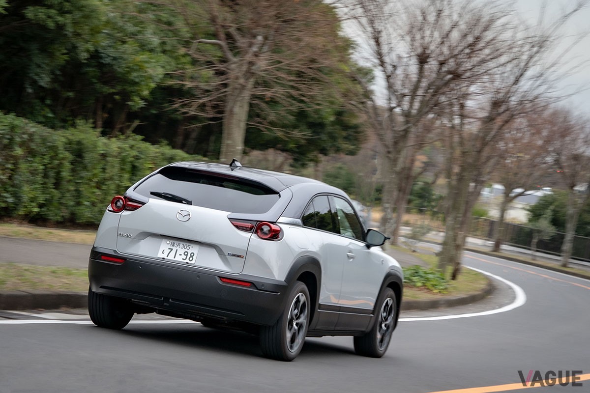 マツダ「MX-30 ロータリーEV」に搭載された新時代のロータリーエンジンは、黒子ではあるものの音などでその存在をしっかりと主張する