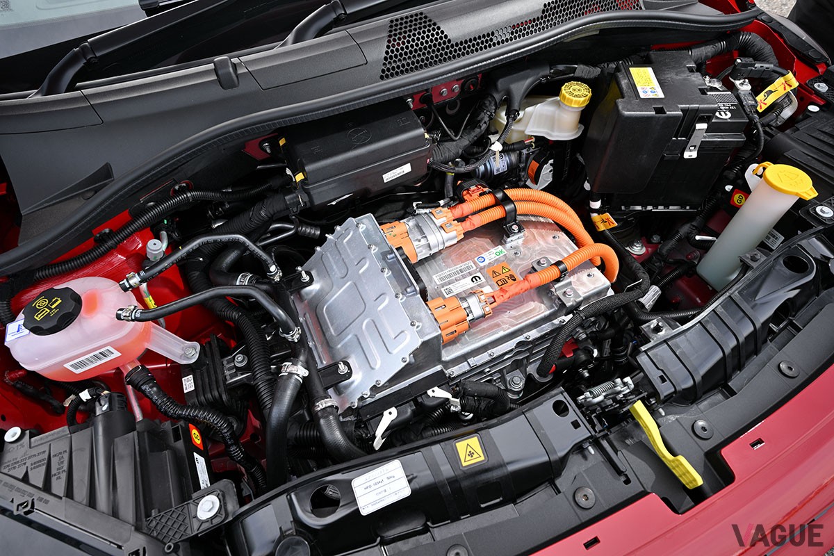 軽自動車よりちょっと大きい程度のコンパクトボディに刺激的なドライビング・エンターテインメントが詰まっているアバルト「500e」