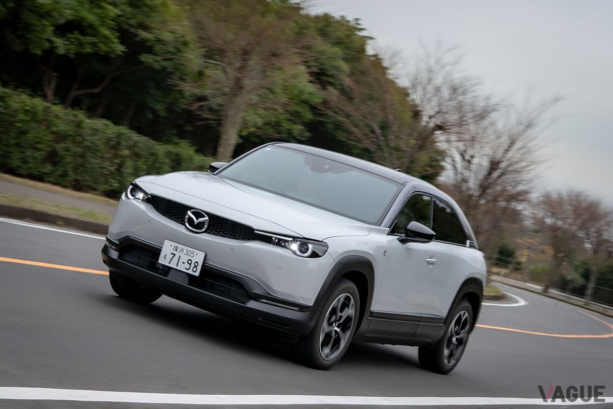 マツダ「MX-30 ロータリーEV」に搭載された新時代のロータリーエンジンは、黒子ではあるものの音などでその存在をしっかりと主張する