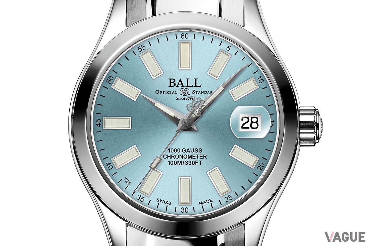 知性と清涼感を感じさせるアイスブルーは引き続き人気のカラー。「NL9616C-S2CJ-IBE」