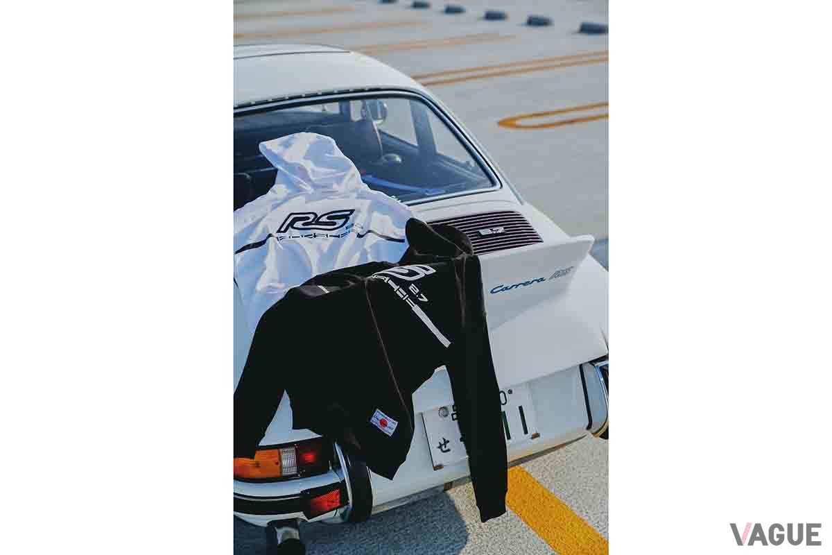 日本限定デザインのフーディ「RS2.7フーディージャパンリミテッドエディション」