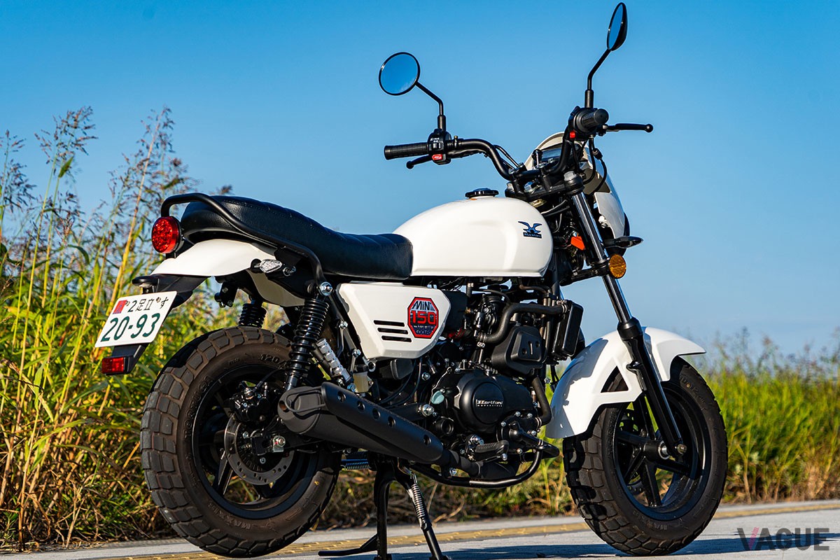 国産ミニバイクに匹敵するコンパクトな車体に150ccエンジンを搭載。高速道路も走れるハートフォード「ミニエリート 150」
