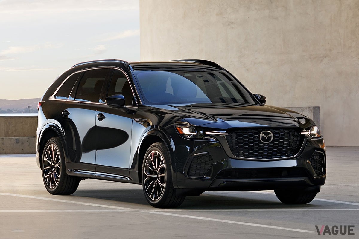 北米マツダが現地時間の2024年1月30日に世界初公開した新しいクロスオーバーSUV「CX-70」