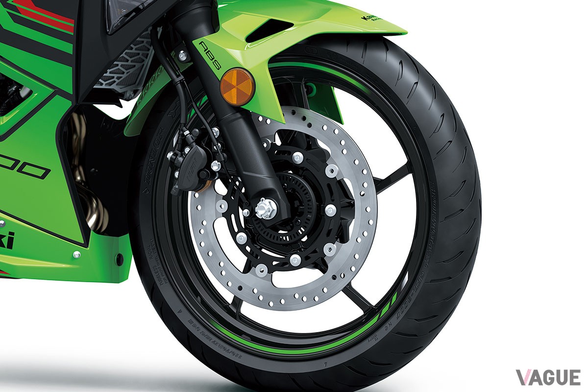 EICMA 2023で発表されたカワサキ「Ninja 500」は451ccエンジンを搭載