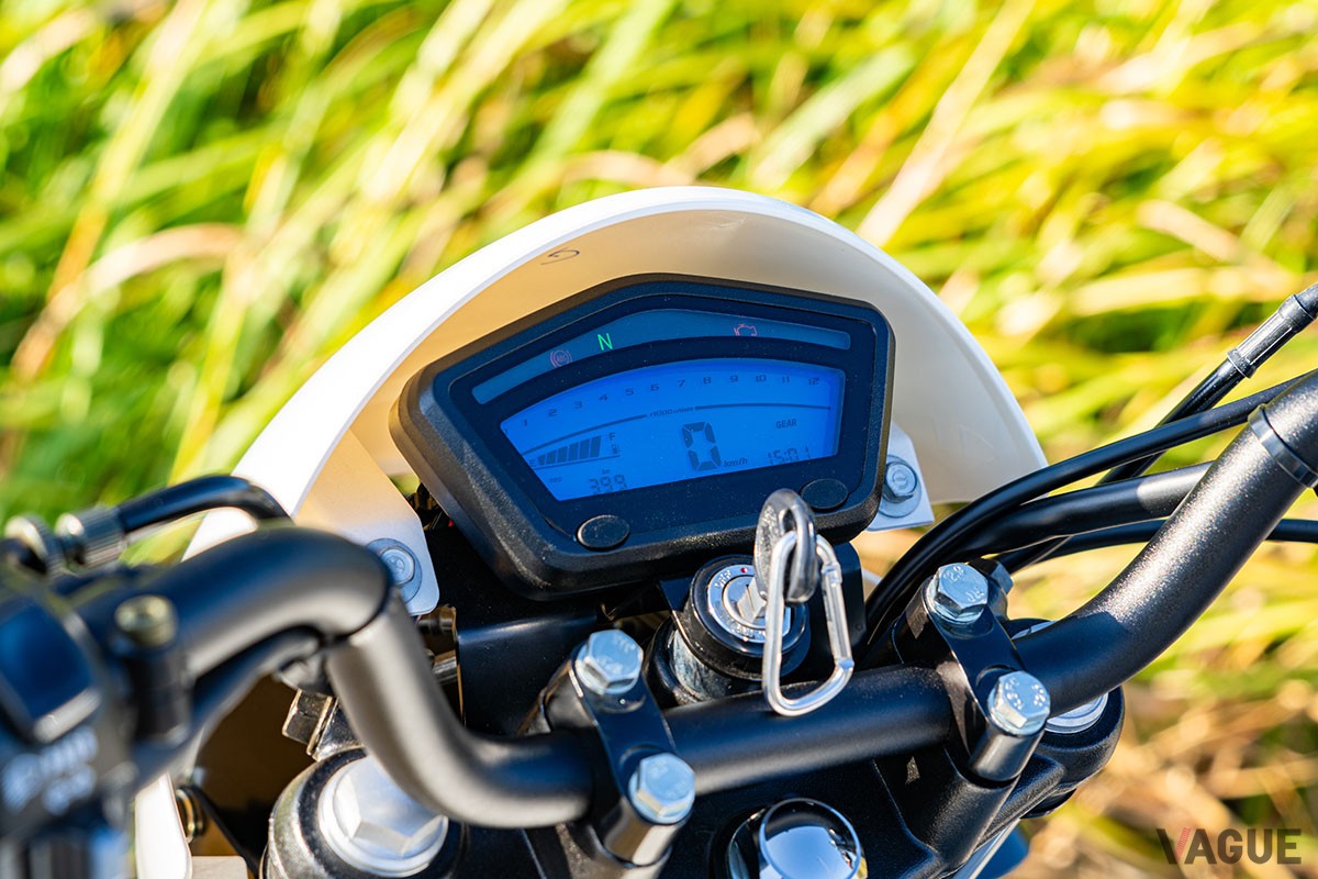 国産ミニバイクに匹敵するコンパクトな車体に150ccエンジンを搭載。高速道路も走れるハートフォード「ミニエリート 150」