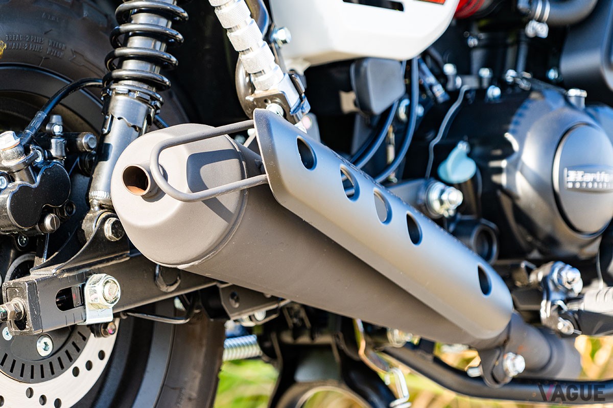 国産ミニバイクに匹敵するコンパクトな車体に150ccエンジンを搭載。高速道路も走れるハートフォード「ミニエリート 150」