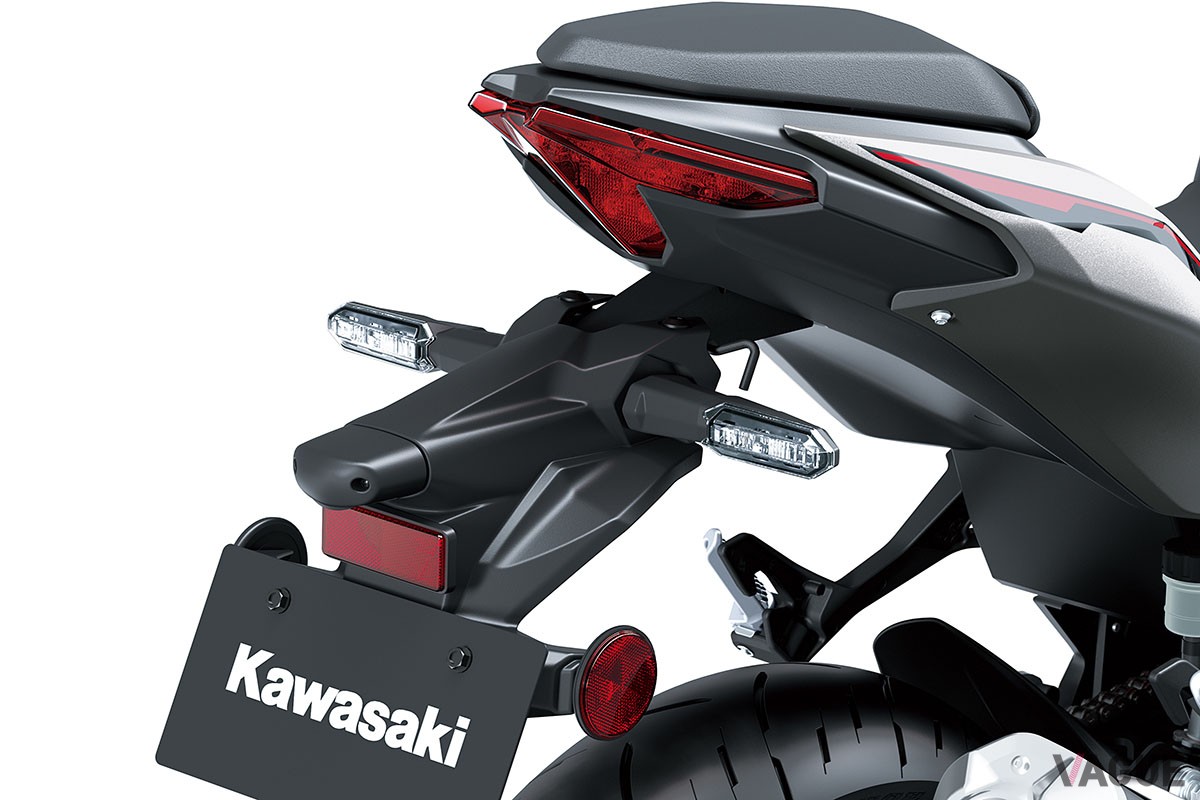 451ccのパワーユニットを搭載したカワサキ新型「Z500」がEICMA 2023で発表された