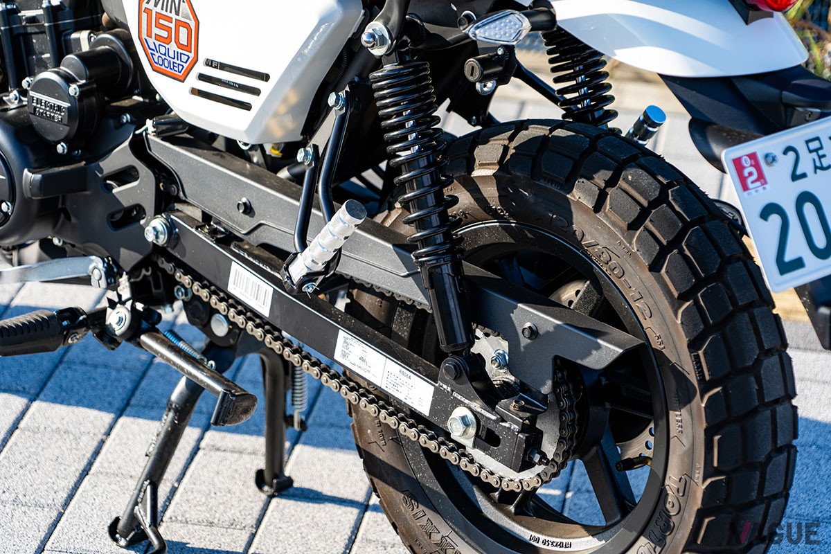 国産ミニバイクに匹敵するコンパクトな車体に150ccエンジンを搭載。高速道路も走れるハートフォード「ミニエリート 150」