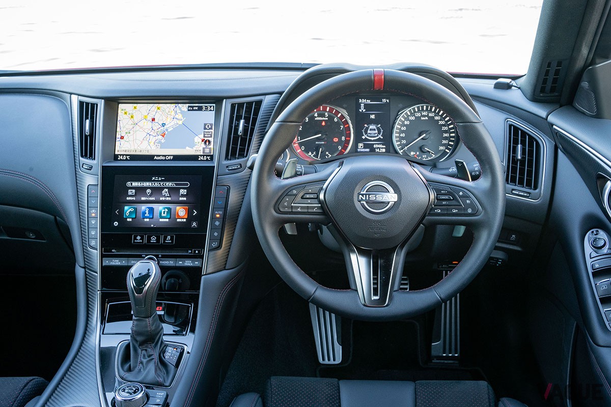 スポーツセダンの魅力を余すところなく堪能できる日産「スカイラインNISMO」