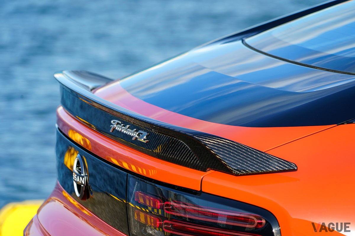 “伝説のZ”といわれるS30型「Z432R」を想起させるルックスがカッコいい日産「フェアレディZ カスタマイズドエディション」