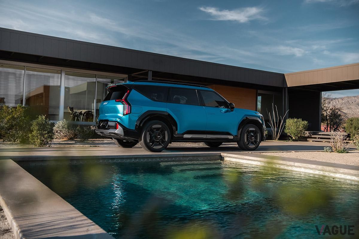 北米カー・オブ・ザ・イヤー2024SUV部門に選ばれた起亜「EV9」