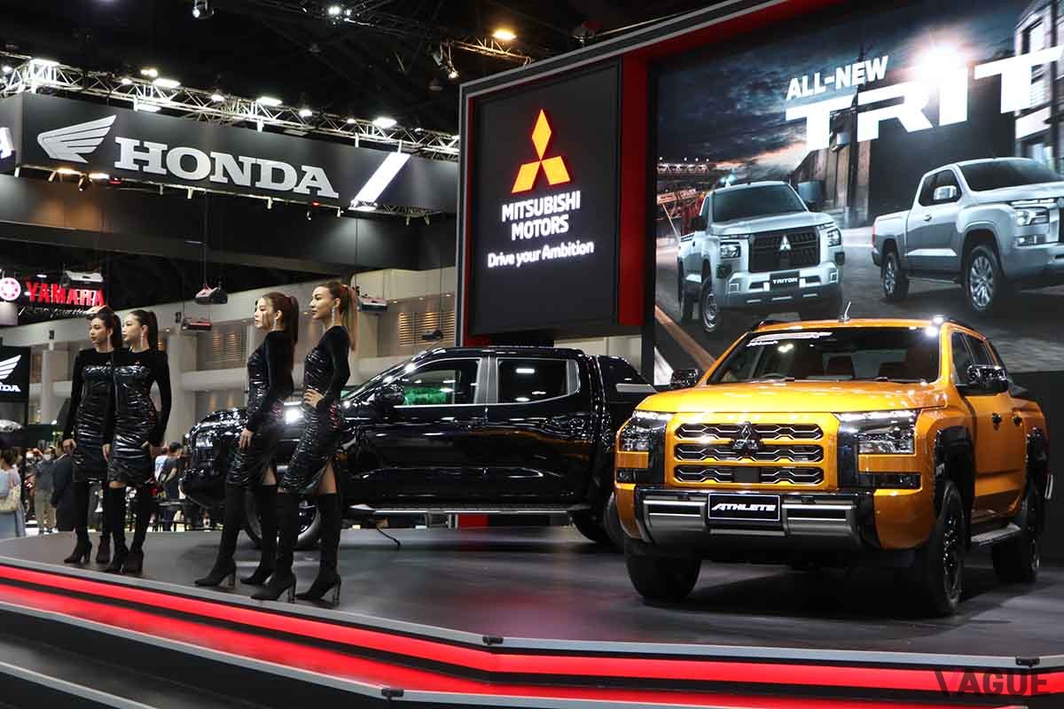タイ・バンコクの自動車ショー「モーターエキスポ2023」で展示された三菱新型「トライトン」
