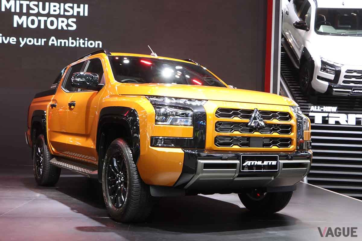 タイ・バンコクの自動車ショー「モーターエキスポ2023」で展示された三菱新型「トライトン」