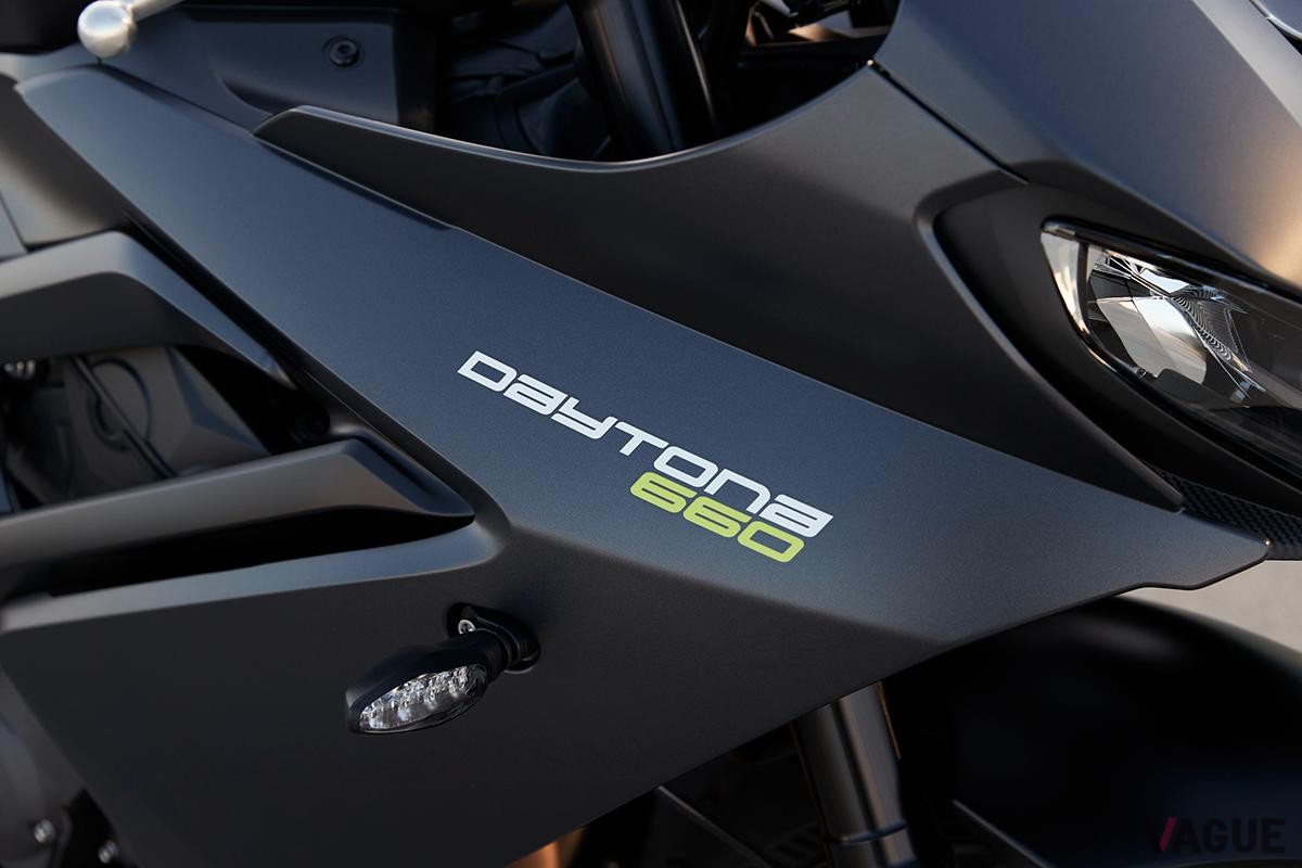 2024年1月に登場した、トライアンフのミドルウェイトスポーツバイク、新型「Daytona 660」