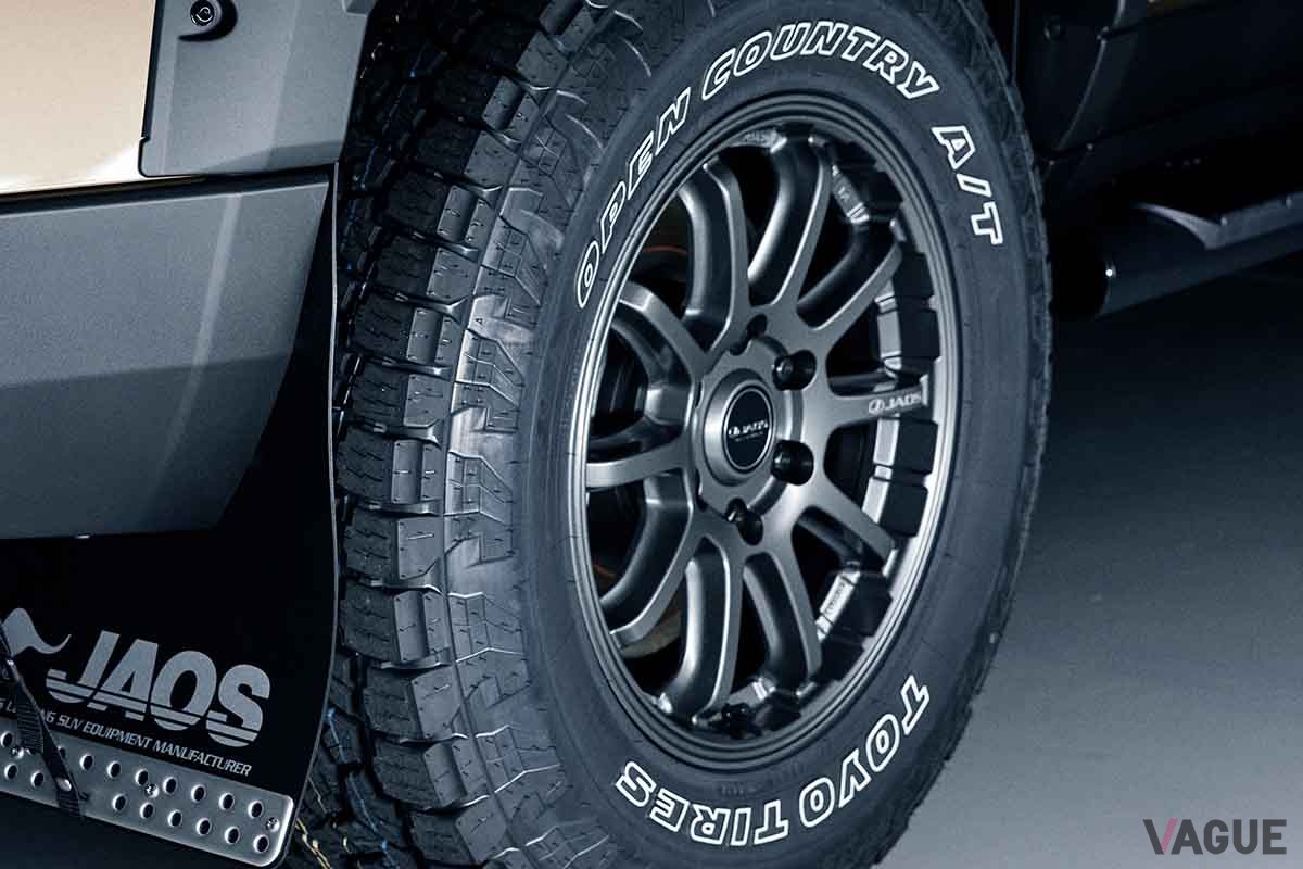 東京オートサロン2024 JAOSブースに展示されたレクサス新型「GX」のカスタムモデル、「GX550 "OVERTRAIL" JAOS ver.」