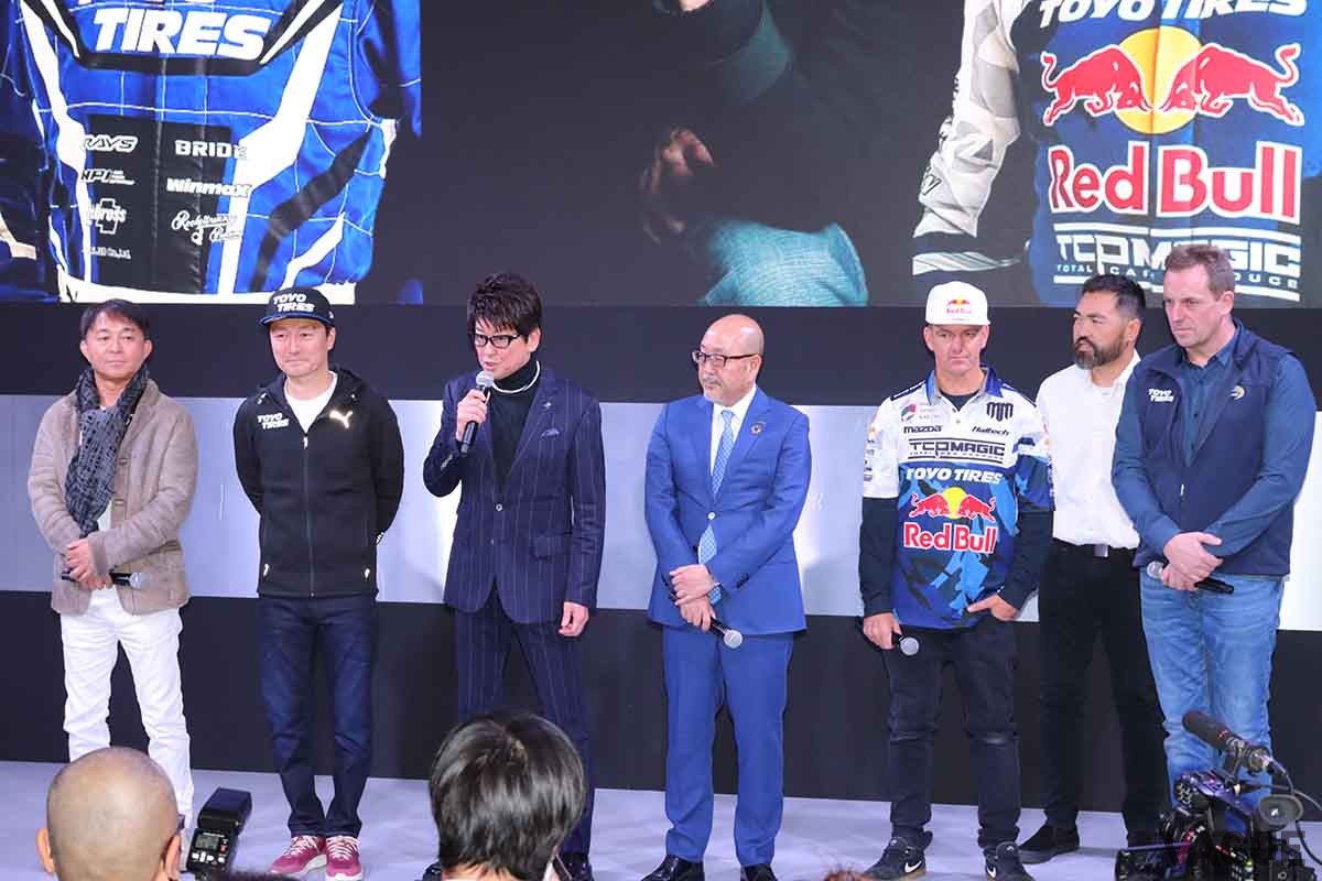 東京オートサロン2024 トーヨータイヤのプレスカンファレンスの様子