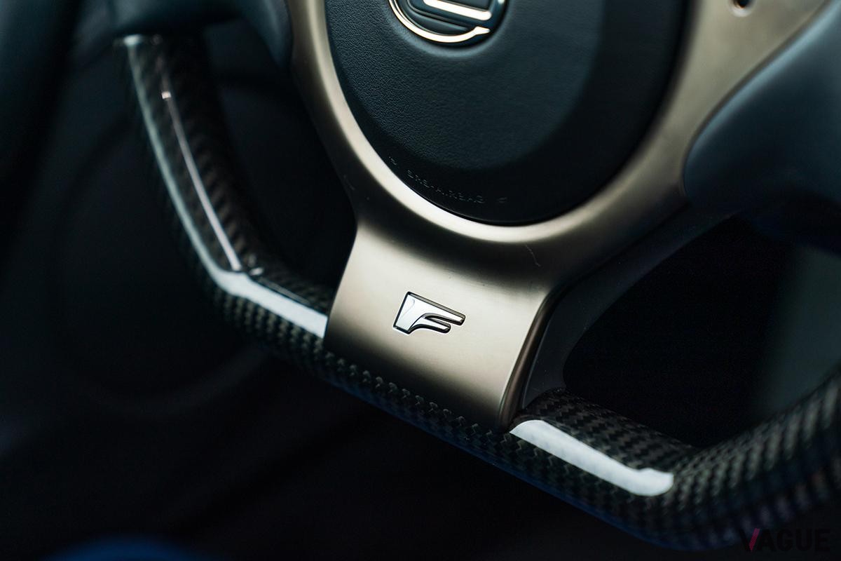 オークションに登場した2012年製のレクサス「LFA」のインテリア(C)2023 Courtesy of RM Sotheby's