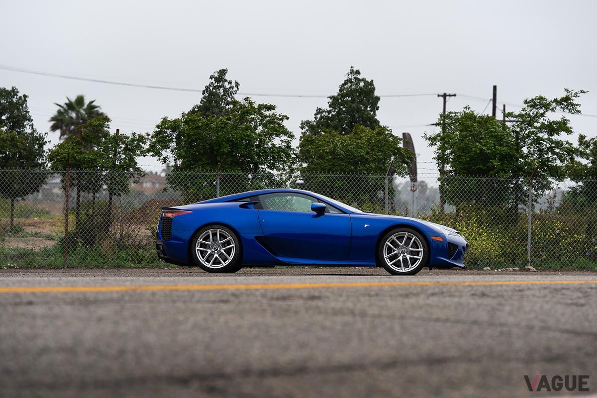 オークションに登場した2012年製のレクサス「LFA」(C)2023 Courtesy of RM Sotheby's