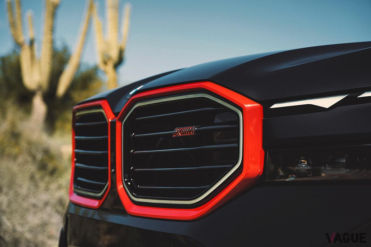 2023年10月に日本登場した「XM Label Red」