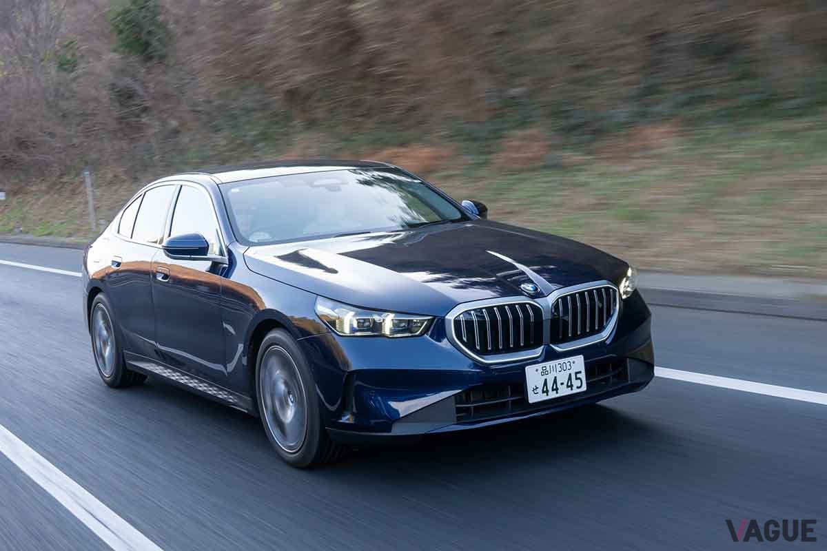 BMW新型「523iセダン」