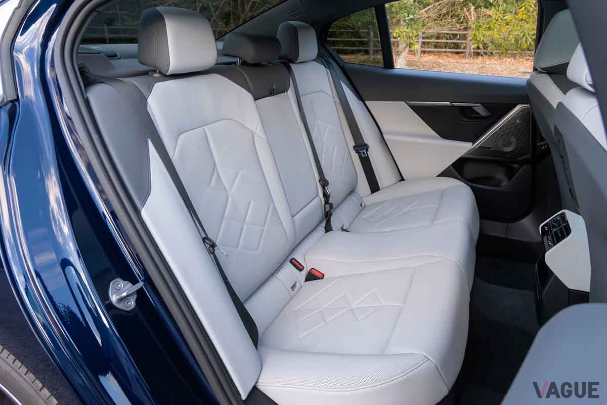 BMW新型「523iセダン」のインテリア