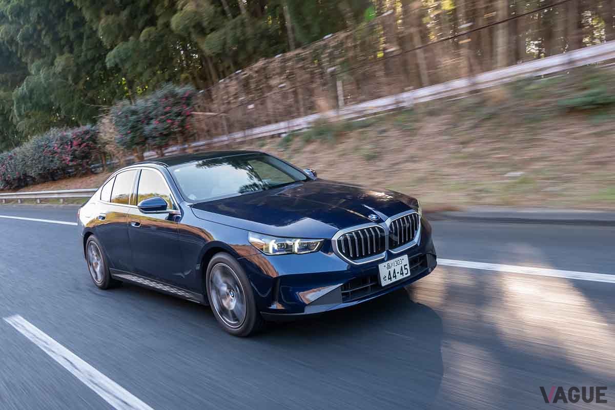 BMW新型「523iセダン」