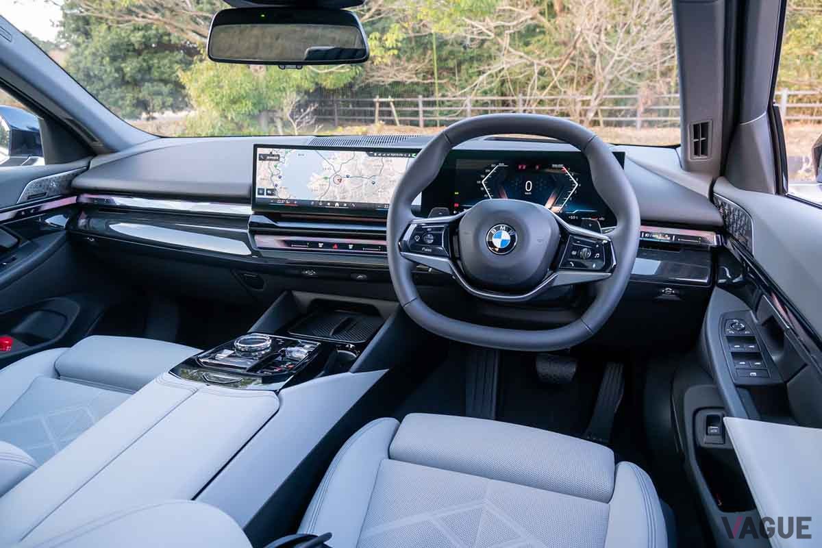 BMW新型「523iセダン」