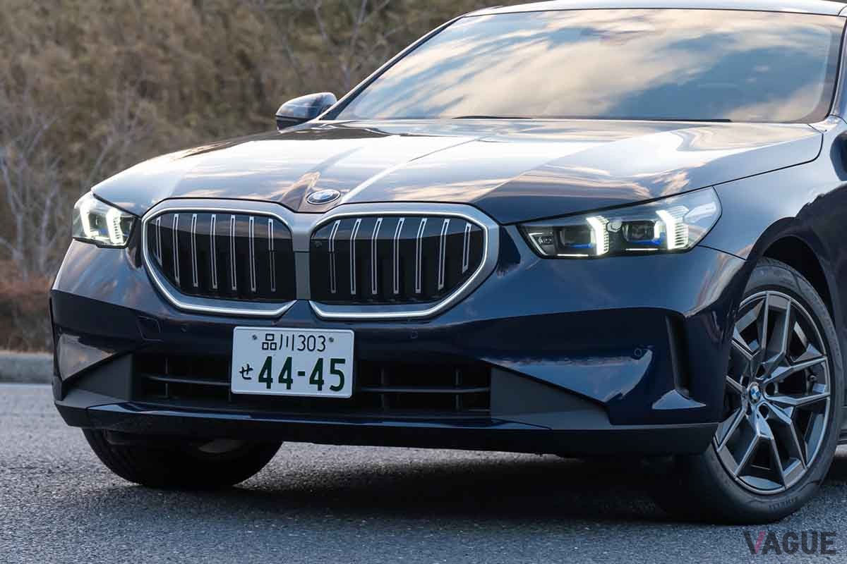 BMW新型「523iセダン」