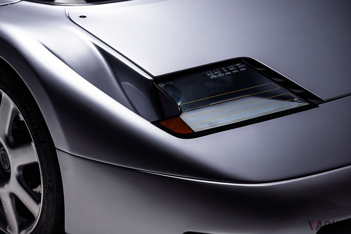 オークションに登場した1993年製ブガッティ「EB110スーパースポーツ・プロトタイプ」 Jeremy Cliff (C)2023 Courtesy of RM Sotheby's