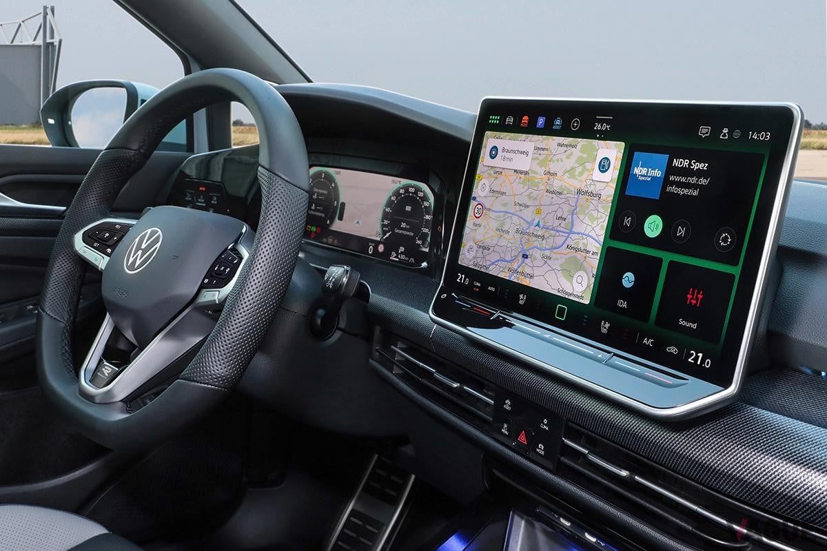 VW改良新型「ゴルフ」のインテリア