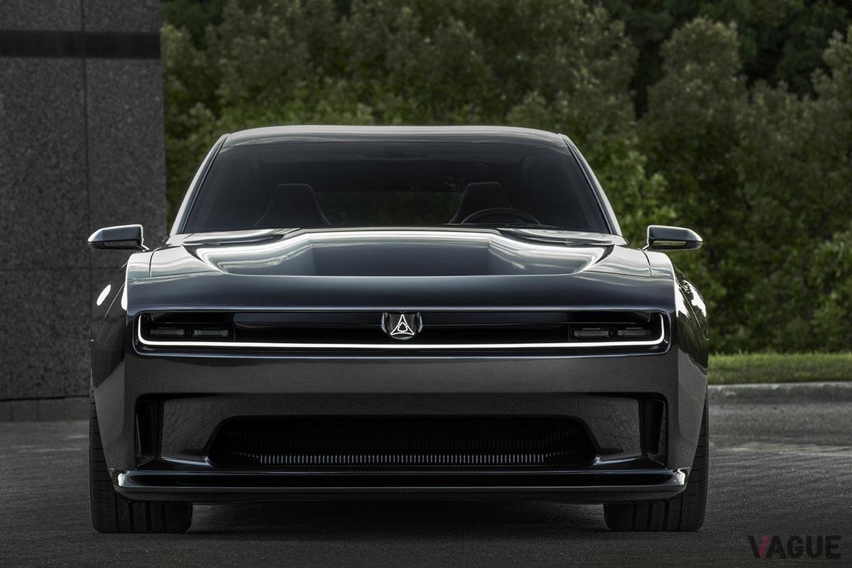 STLAラージプラットフォームを用いたBEVコンセプトカー、ダッジ「チャージャー・デイトナSRT」は2024年に市販化予定だ