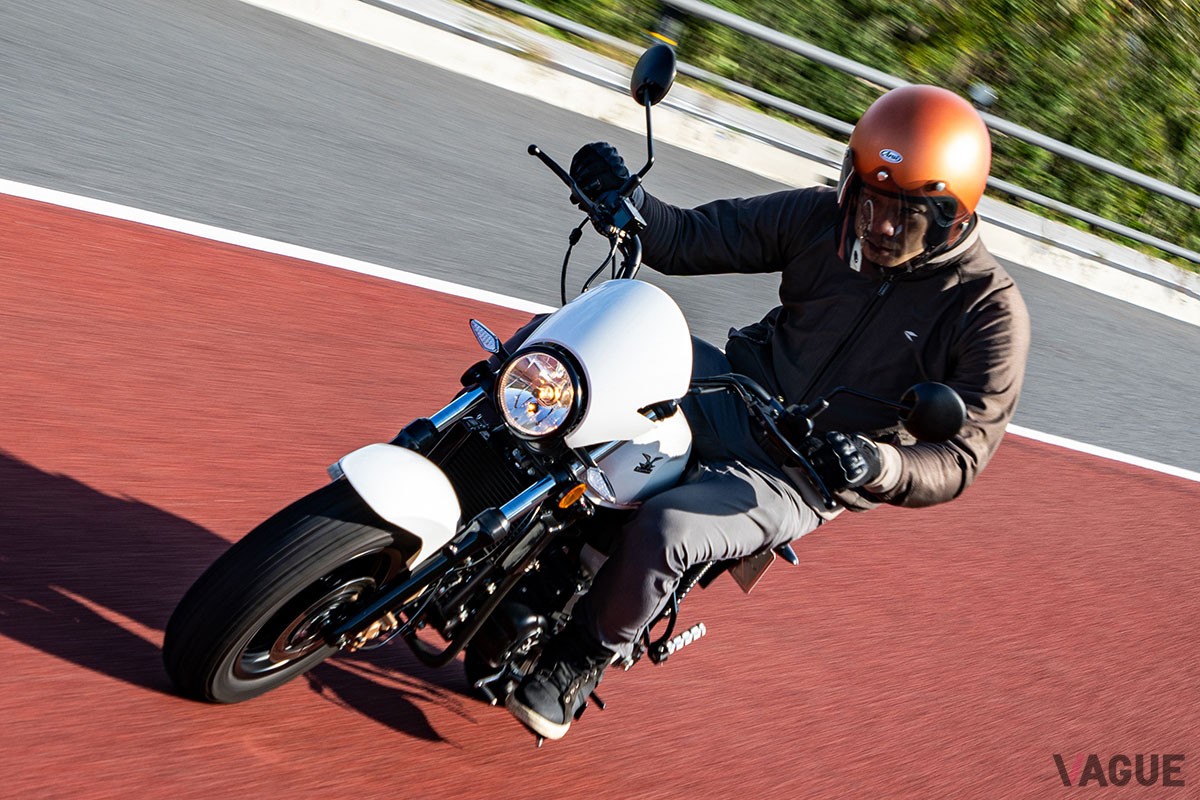 国産ミニバイクに匹敵するコンパクトな車体に150ccエンジンを搭載。高速道路も走れるハートフォード「ミニエリート 150」