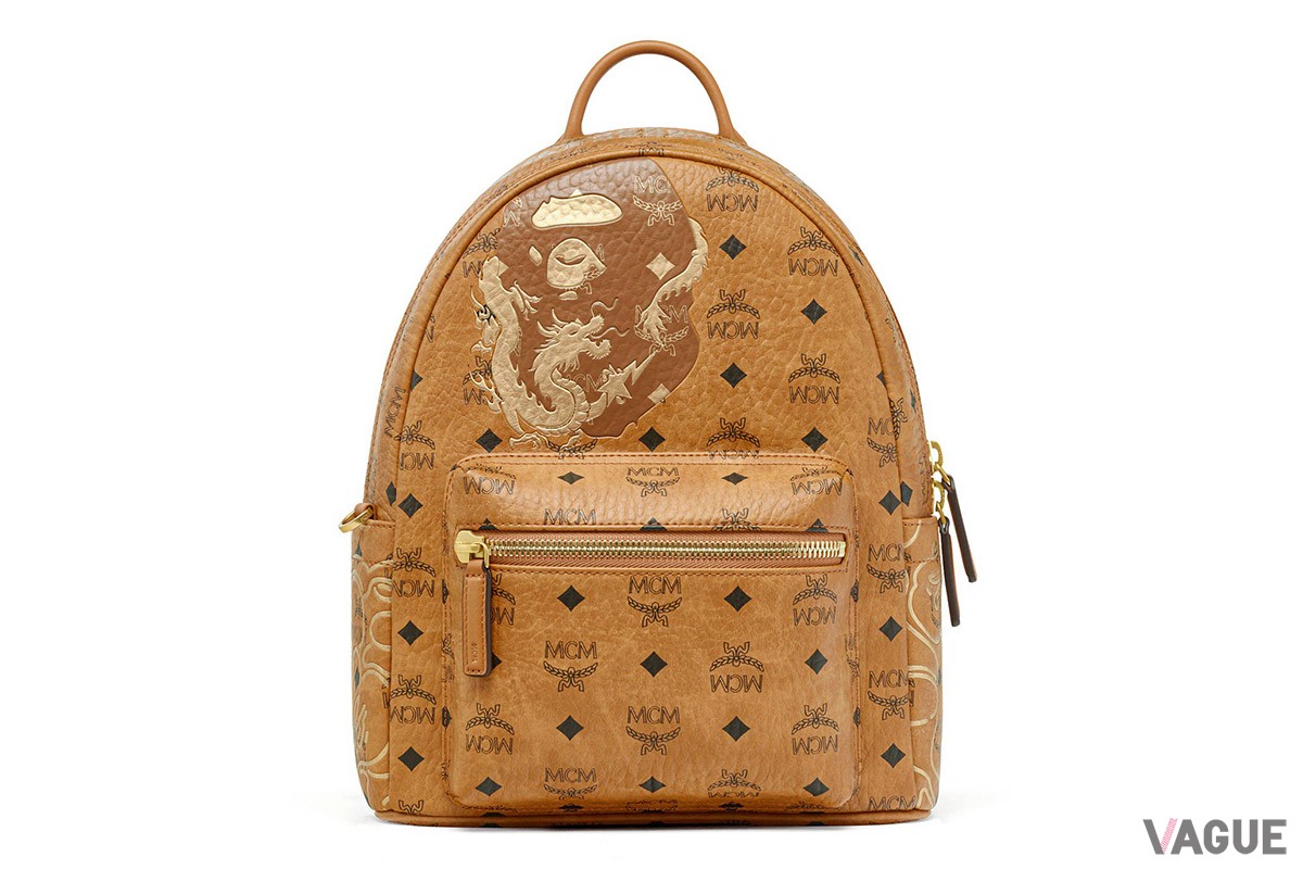 「BAPE X MCM STARK LUNAR NEW YEAR VISETOS DAY PACK」（価格：15万9200円、消費税込） COLOR: BEIGE