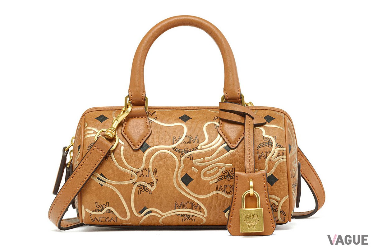 「BAPE X MCM BOSTON MNI」（価格：10万8900円、消費税込） COLOR: BEIGE