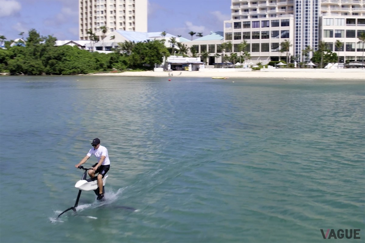 体を濡らすことなく沖へと繰り出せる手軽さが楽しい