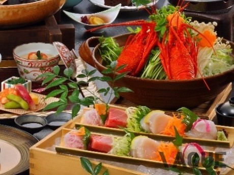 四季折々の魚介や農産物、旬の恵みを堪能