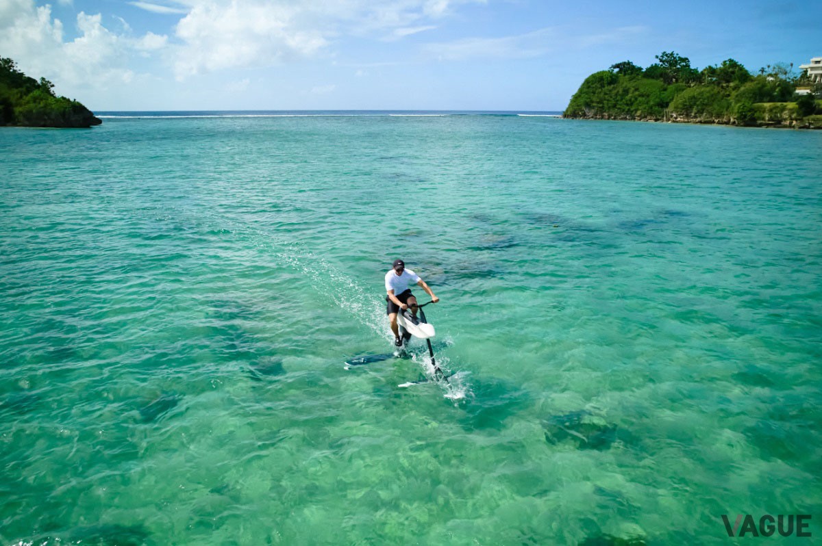 沖へ行くほど透明度も上がり、グアムの美しい海を堪能できる