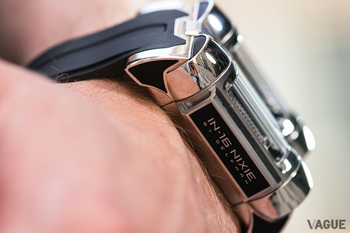 ニキシー管のサイズを示すナンバーがそのままモデル名に