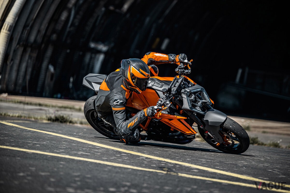 KTM「1390スーパーデュークR EVO」