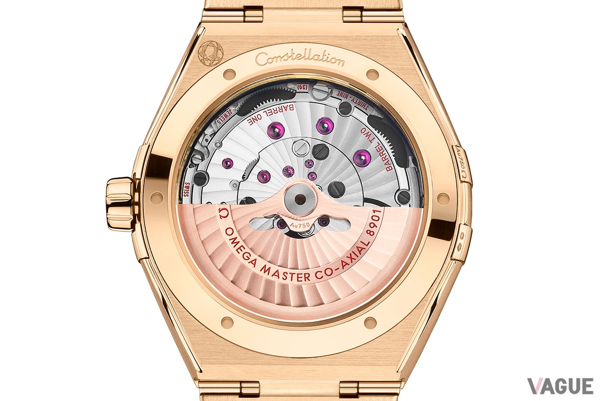 2つの18Kモデルではセドナゴールドをあしらった特別仕様のCal. 8701を搭載する。「131.50.41.21.99.001」（654万5000円、消費税込）