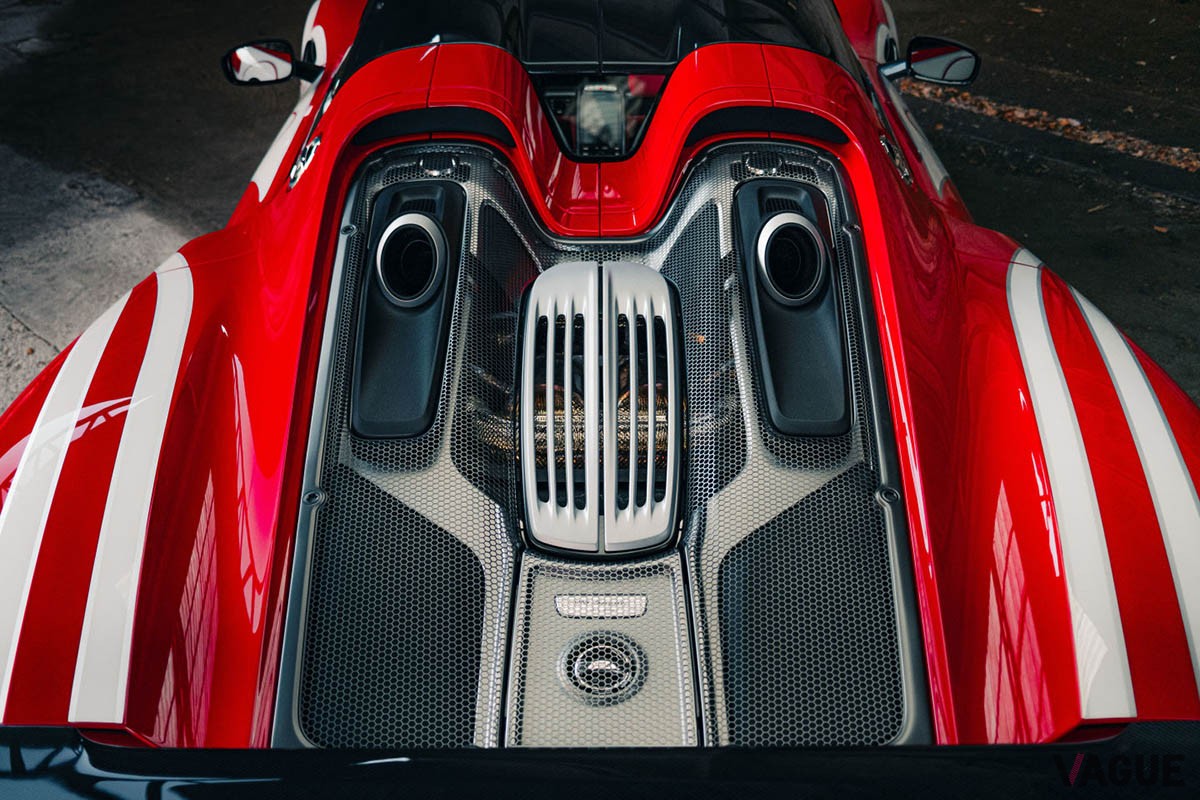 オークションに登場したポルシェ「918ヴァイザッハスパイダー」のエンジン