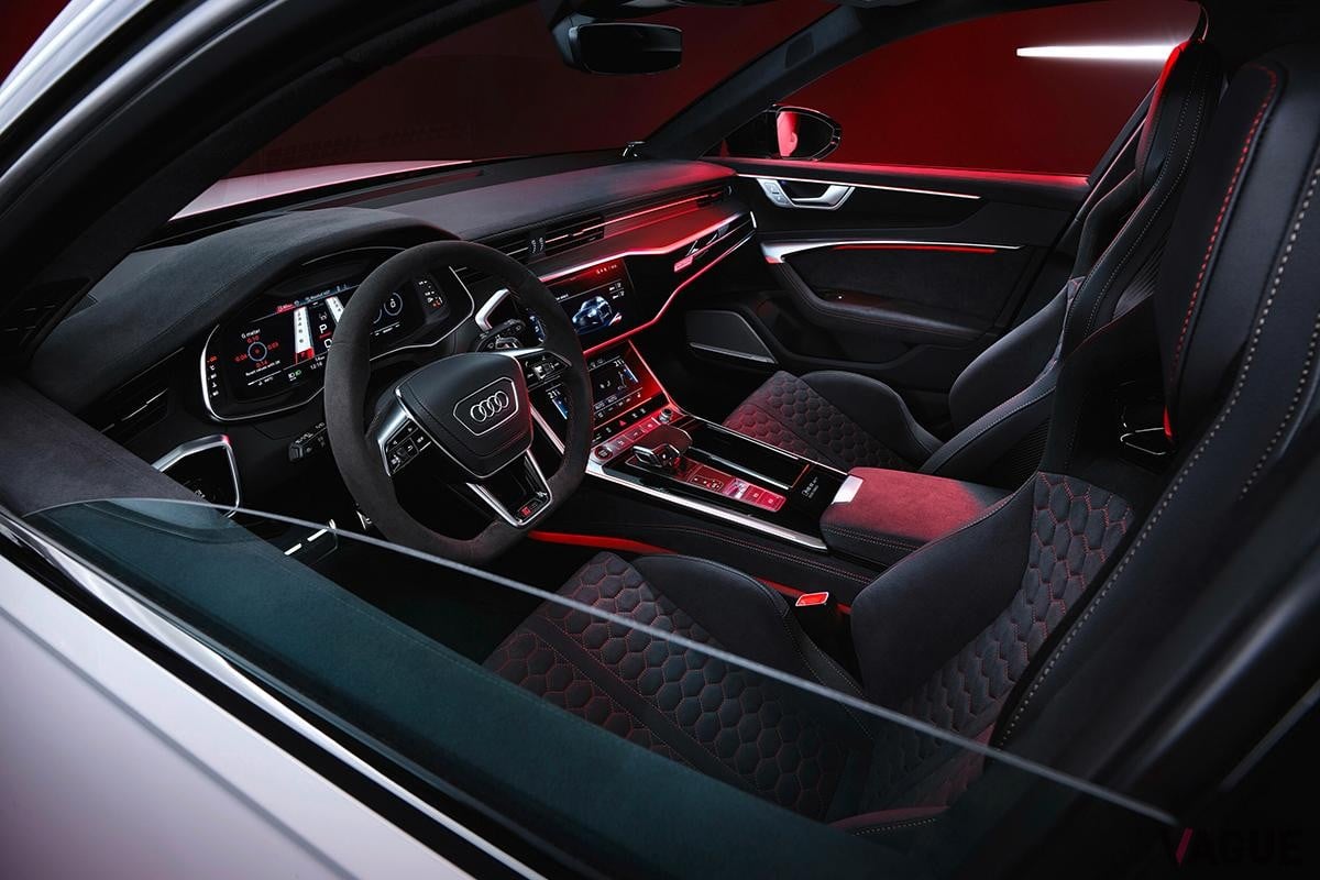 欧州で登場した世界660台の限定車、アウディ「RS6アバントGT」のインテリア