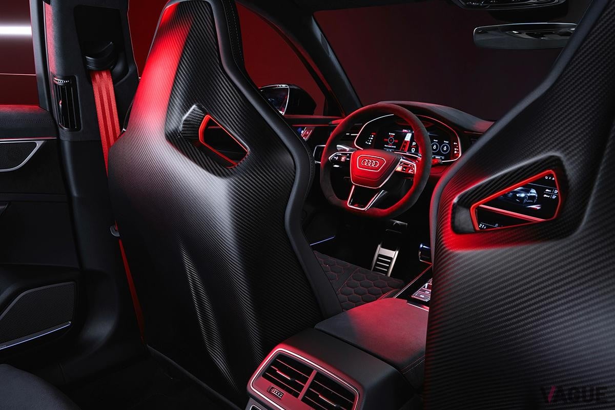 欧州で登場した世界660台の限定車、アウディ「RS6アバントGT」のインテリア