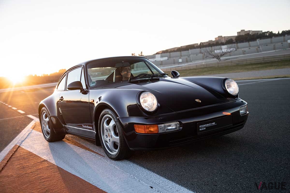 ポルシェ「911カレラ（964型）」