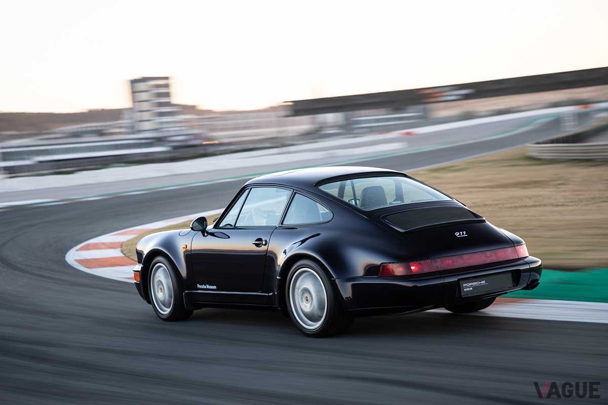 ポルシェ「911カレラ（964型）」