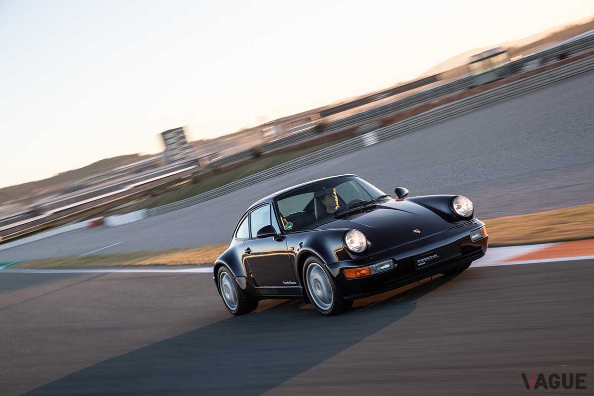ポルシェ「911カレラ（964型）」