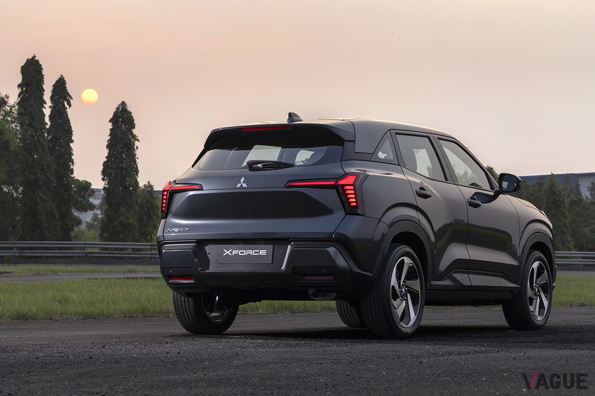 インドネシアで生産される 三菱の新型コンパクトSUV「エクスフォース」