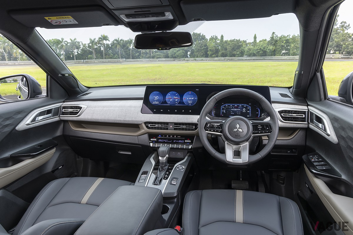 三菱新型「エクスフォース」のインテリア