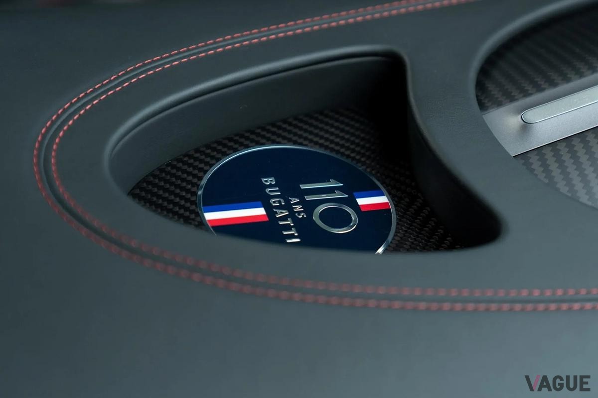 オークションに登場した2019年式ブガッティ「シロンスポーツ」のインテリア