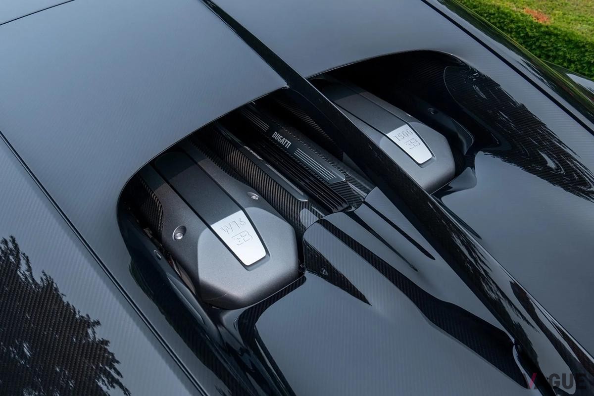 オークションに登場した2019年式ブガッティ「シロンスポーツ」のエンジン